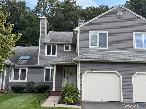 226 Castlewood Drive Bloomfield CT 06002