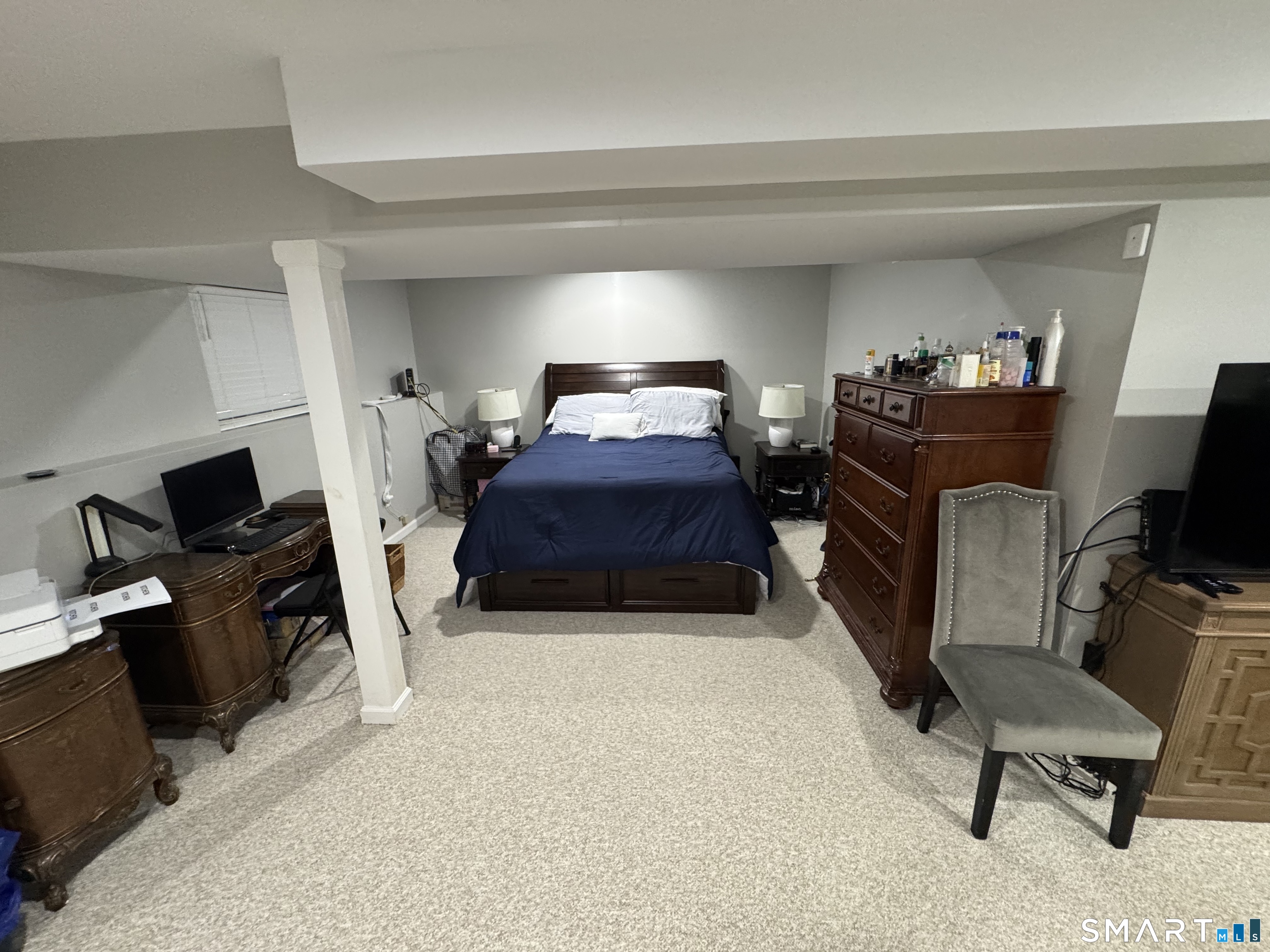 226 Castlewood Drive Bloomfield CT 06002