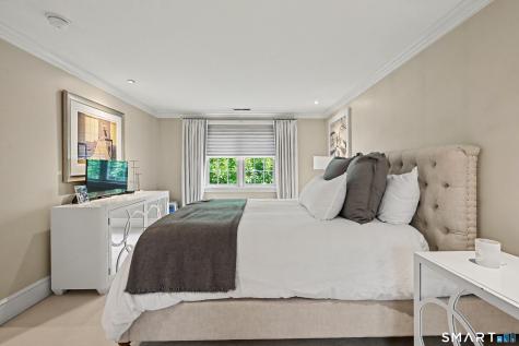 123 Richmond Hill Road New Canaan CT 06840