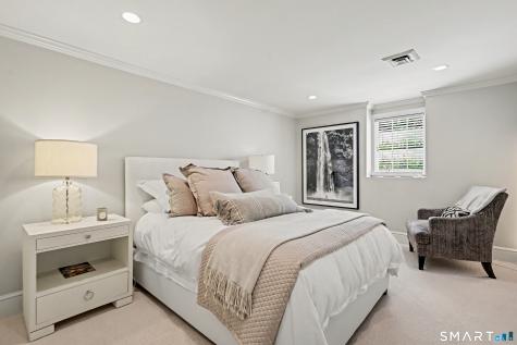 123 Richmond Hill Road New Canaan CT 06840