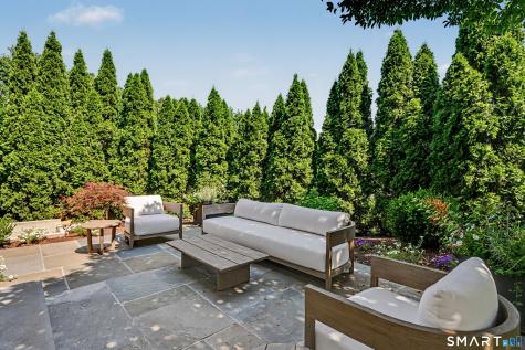 123 Richmond Hill Road New Canaan CT 06840