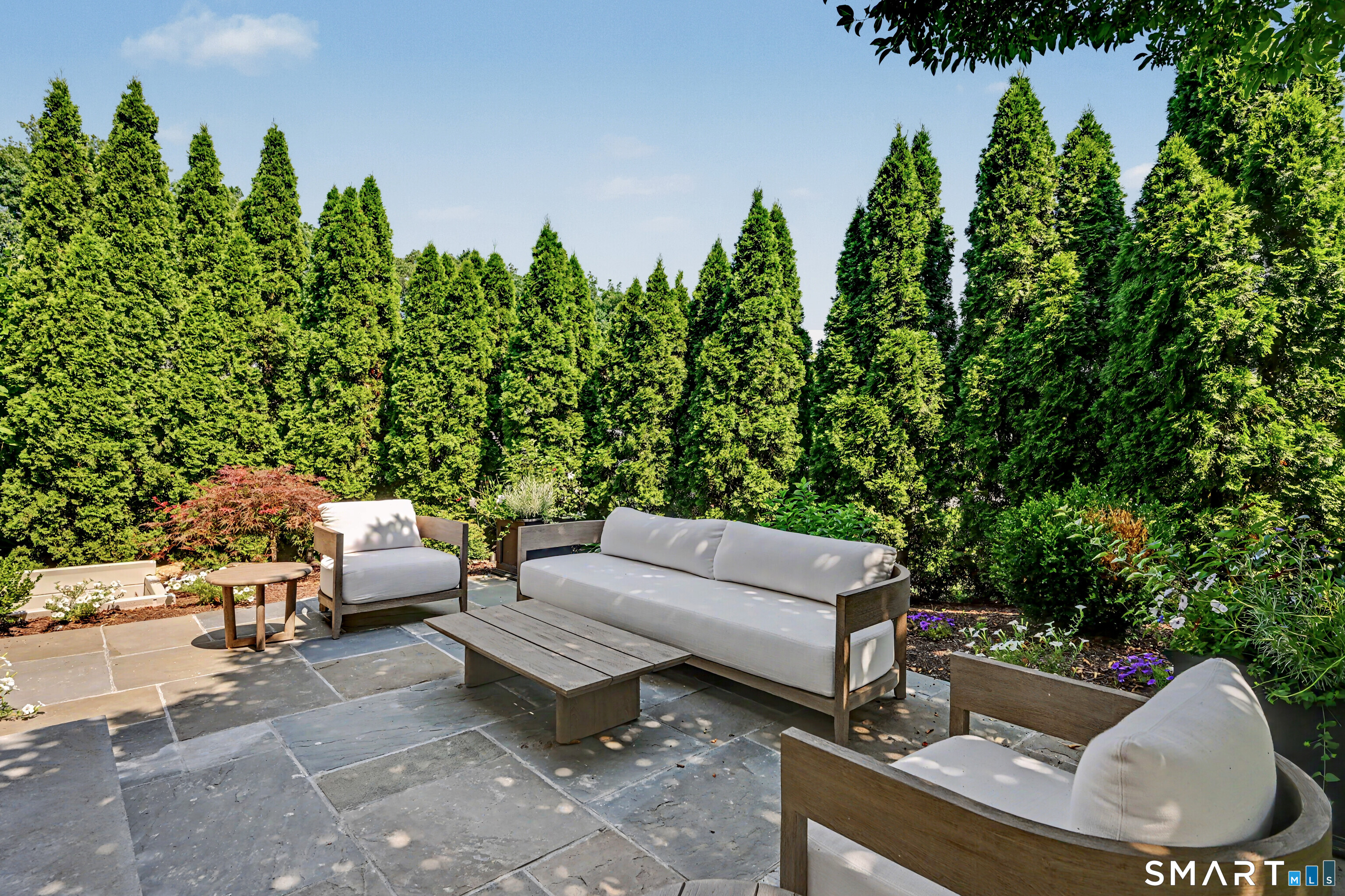 123 Richmond Hill Road New Canaan CT 06840