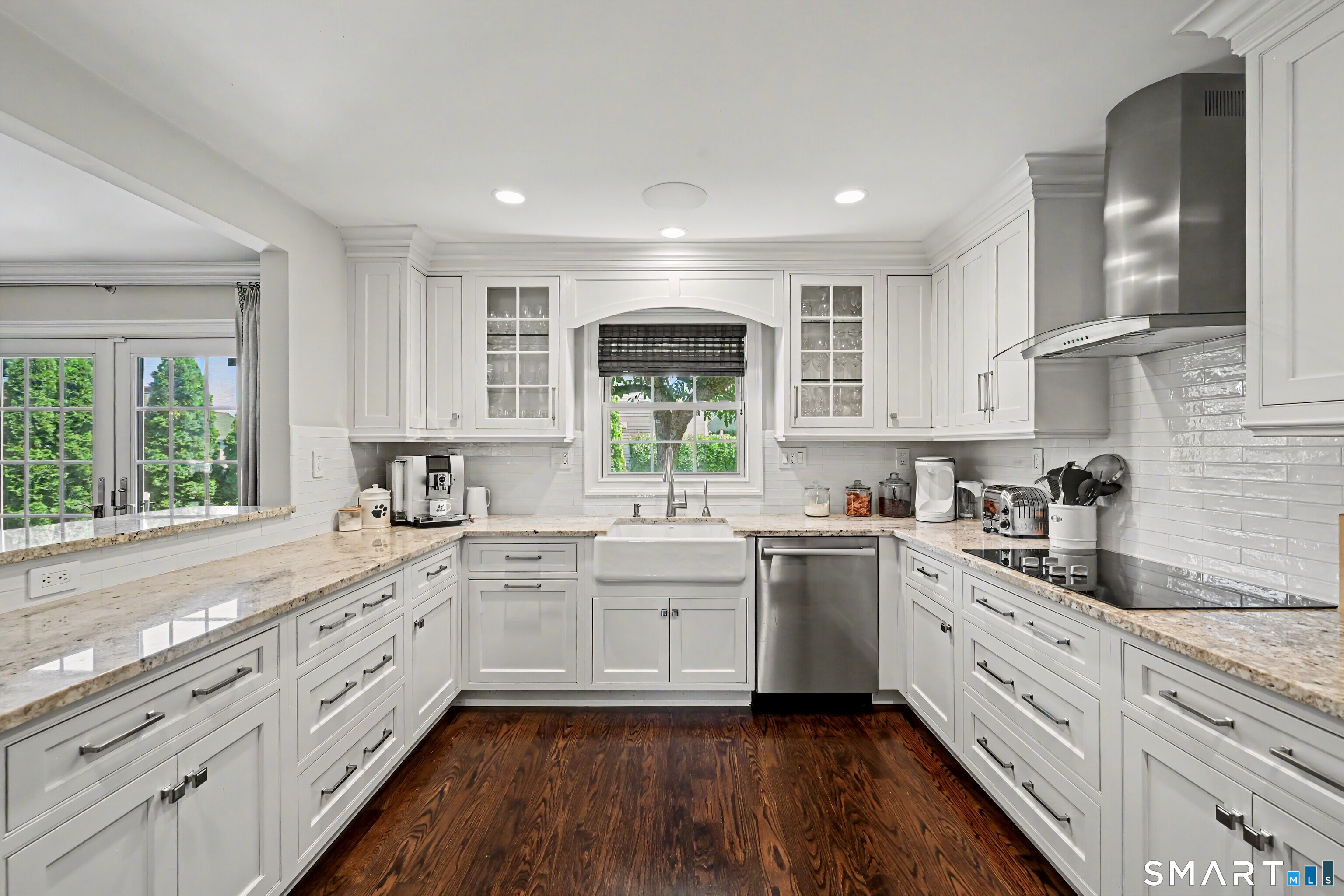 123 Richmond Hill Road New Canaan CT 06840