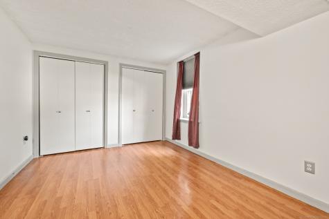 1 Russell Street Middletown CT 06457