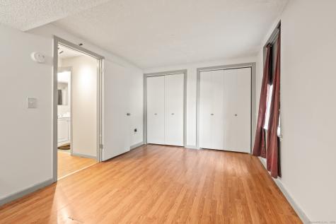 1 Russell Street Middletown CT 06457