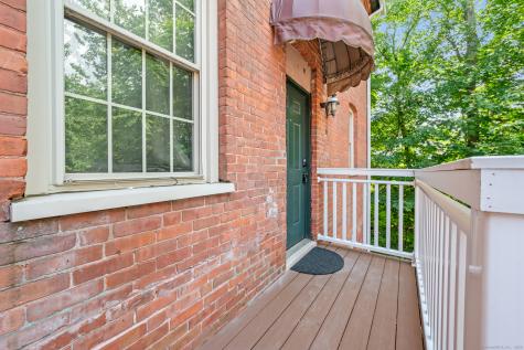 1 Russell Street Middletown CT 06457