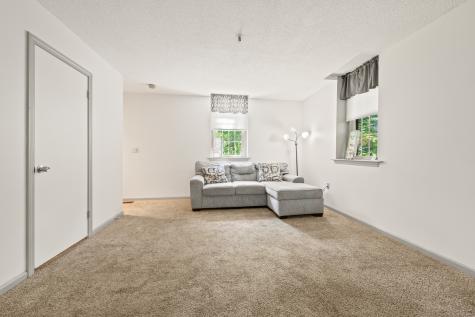 1 Russell Street Middletown CT 06457