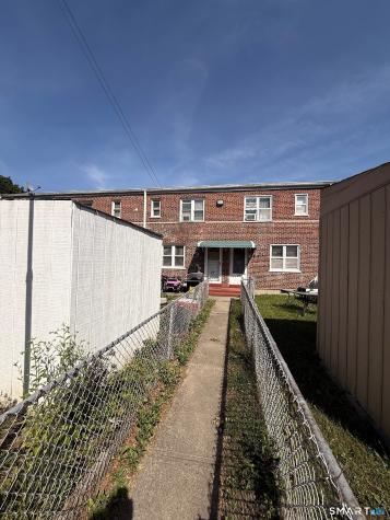 Court A Bdlg 19 Unit 73 Court Bridgeport CT 06610