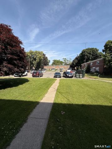 Court A Bdlg 19 Unit 73 Court Bridgeport CT 06610