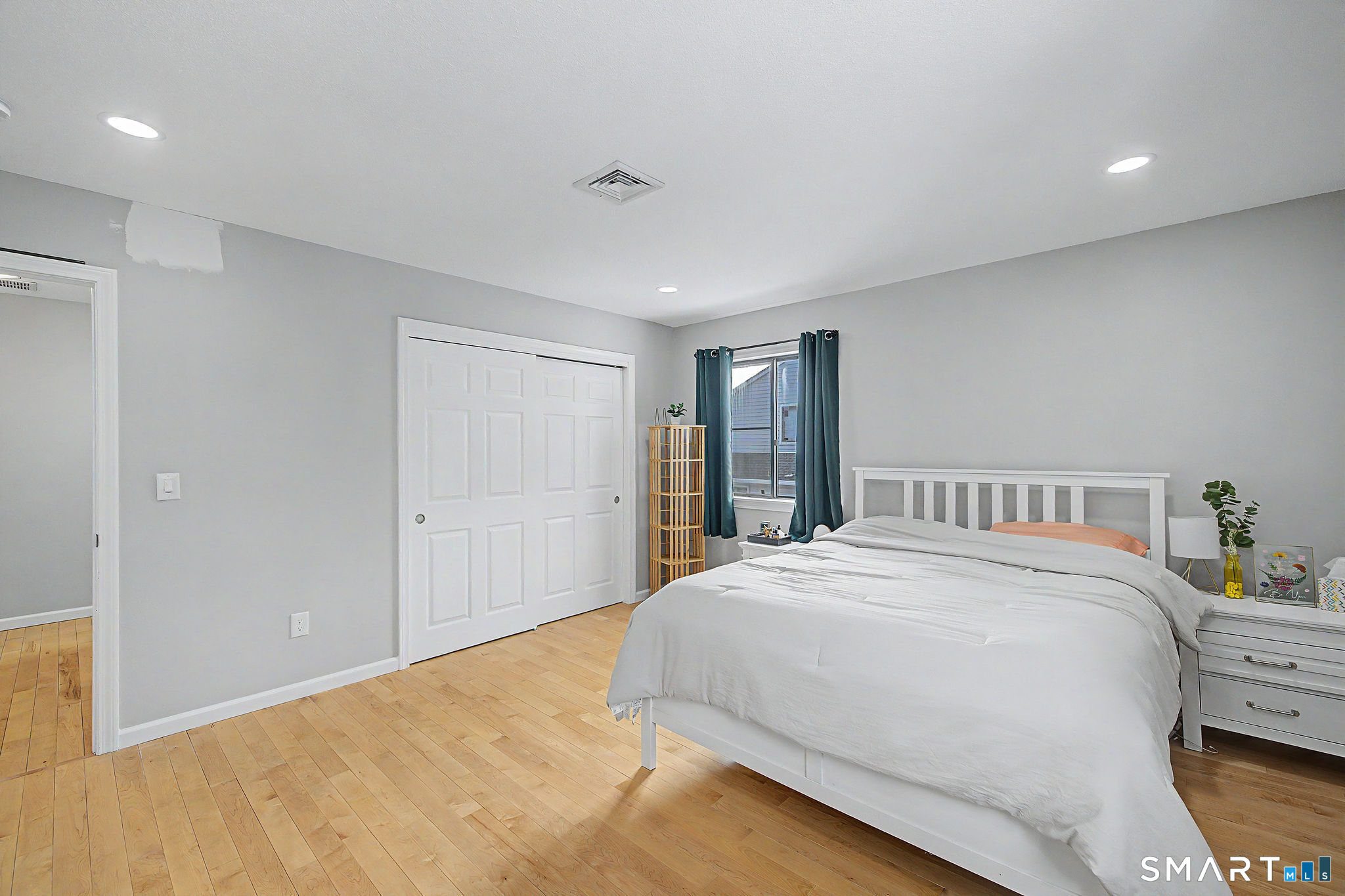 332 Cypress Road Newington CT 06111