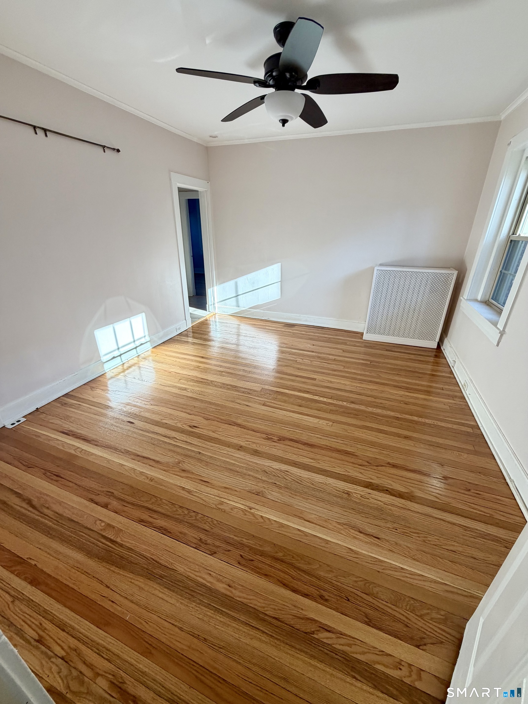 32 Rowsley Street Bridgeport CT 06605