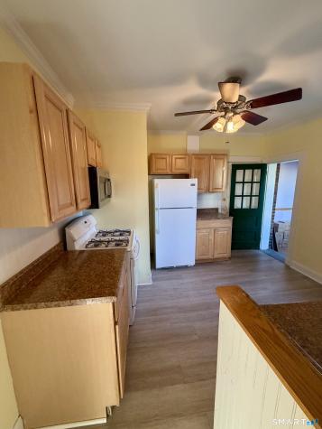 32 Rowsley Street Bridgeport CT 06605