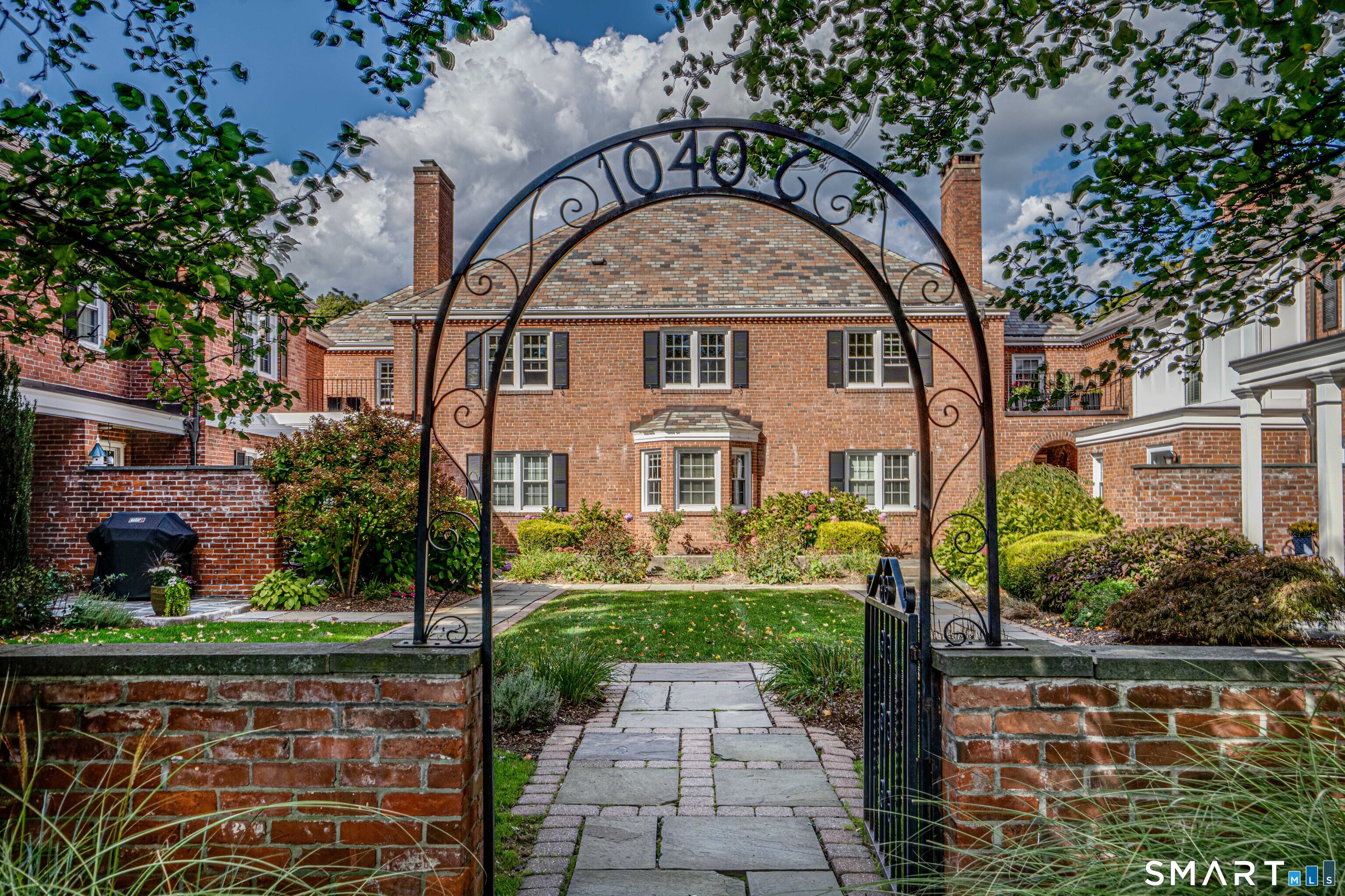 1040 Farmington Avenue West Hartford CT 06107