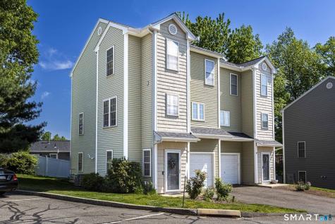 49 Quarry Farms Meriden CT 06451