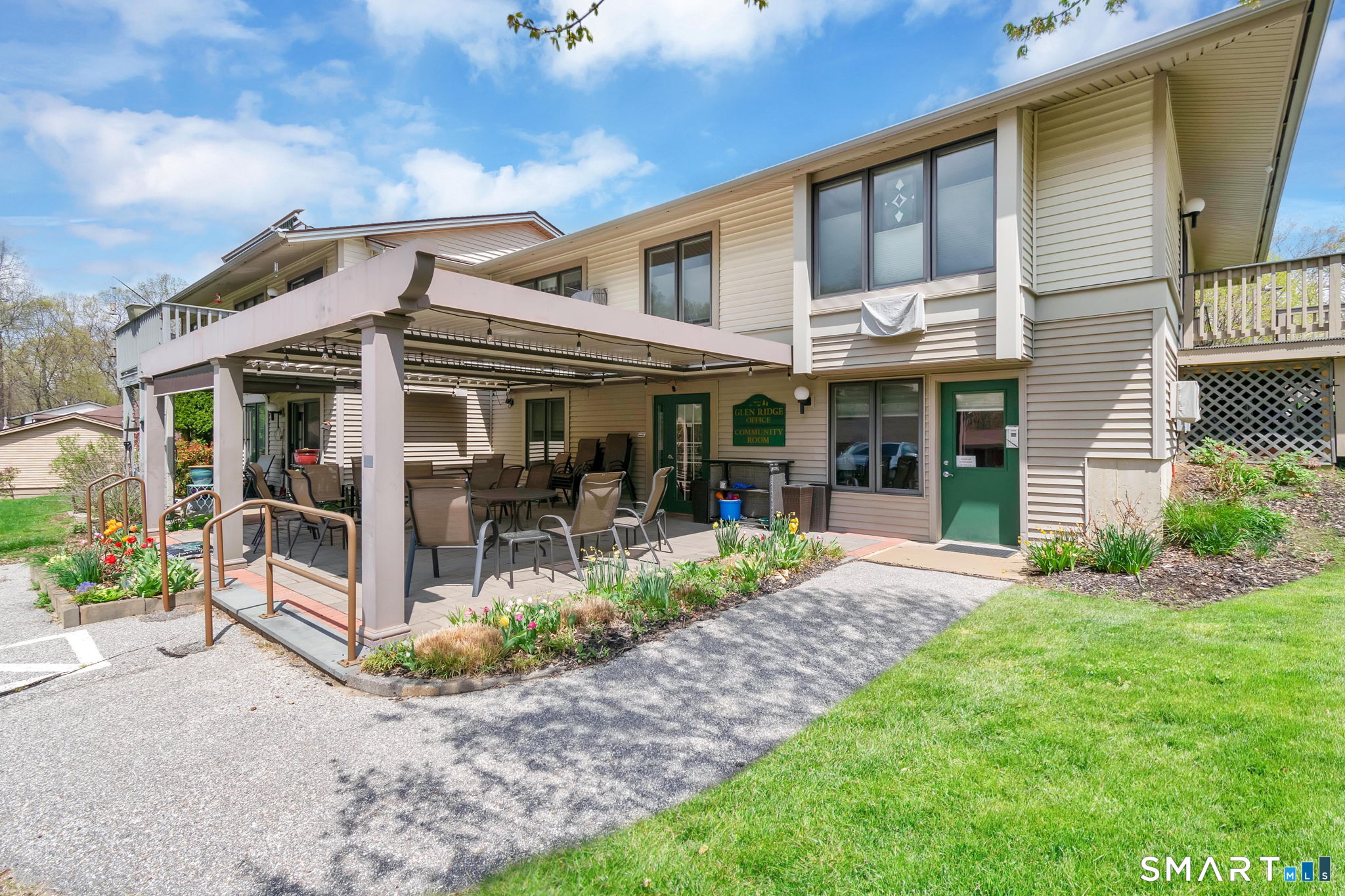 14 Sycamore Drive Mansfield CT 06268