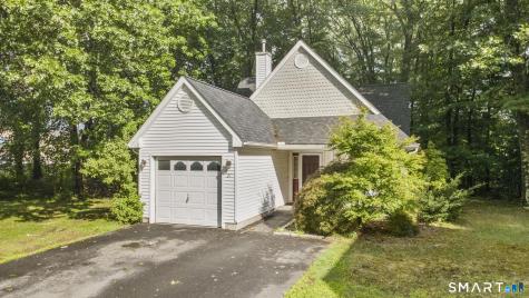 24 Fitch Meadow Lane South Windsor CT 06074
