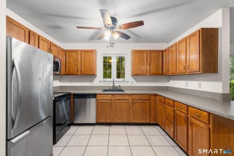 24 Fitch Meadow Lane South Windsor CT 06074