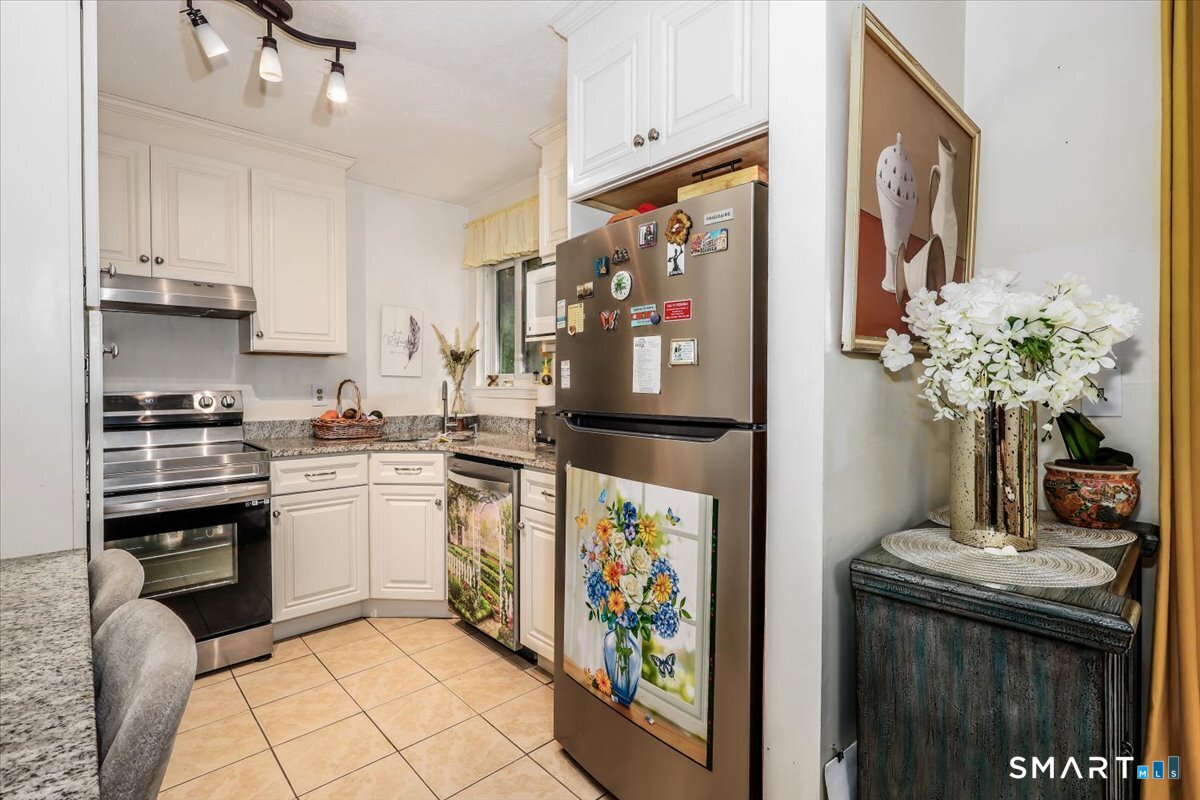 55 Cross Street Danbury CT 06810