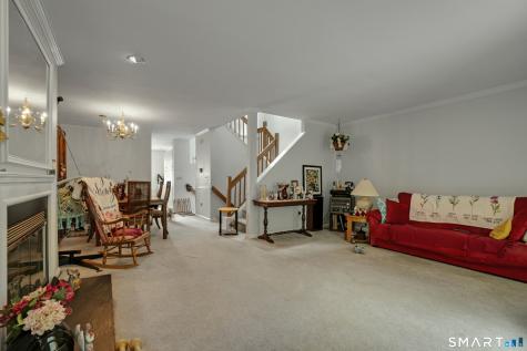 12 Boulevard Drive Danbury CT 06810
