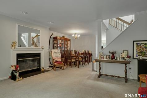 12 Boulevard Drive Danbury CT 06810