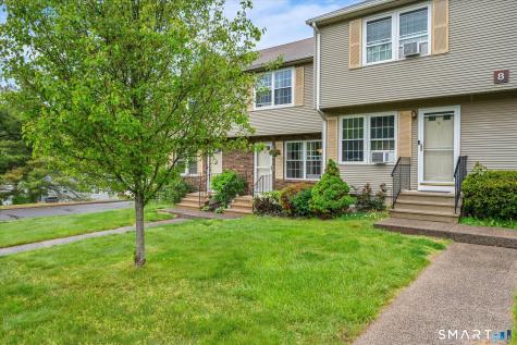 8 Countryside Lane Middletown CT 06457