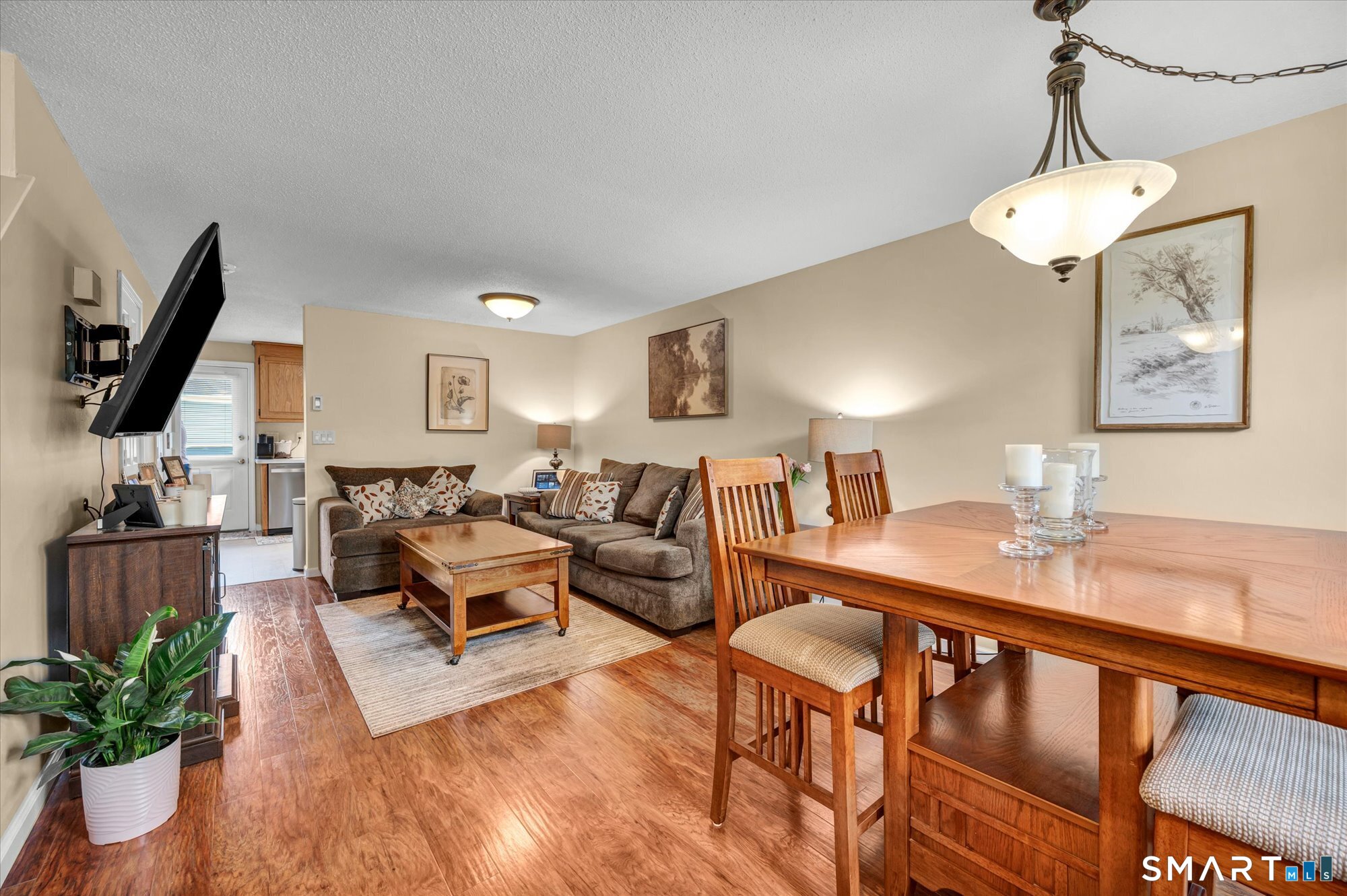 8 Countryside Lane Middletown CT 06457