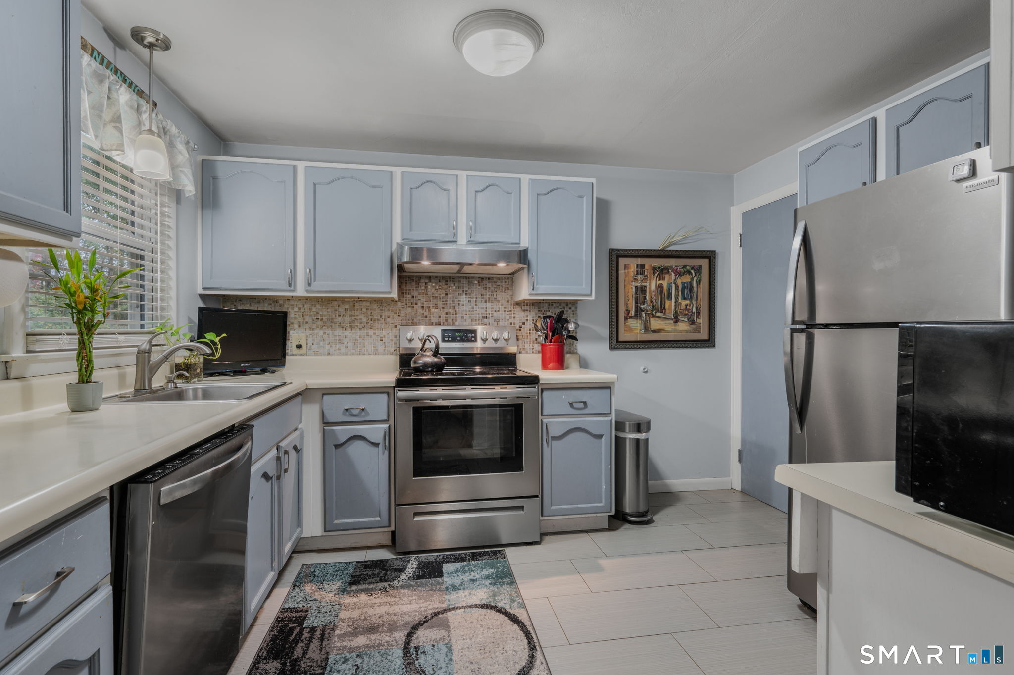 81 East Pattagansett Road East Lyme CT 06357