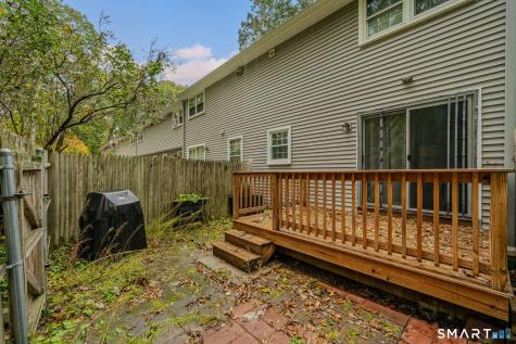 81 East Pattagansett Road East Lyme CT 06357