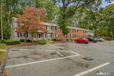 81 East Pattagansett Road East Lyme CT 06357