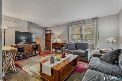 81 East Pattagansett Road East Lyme CT 06357
