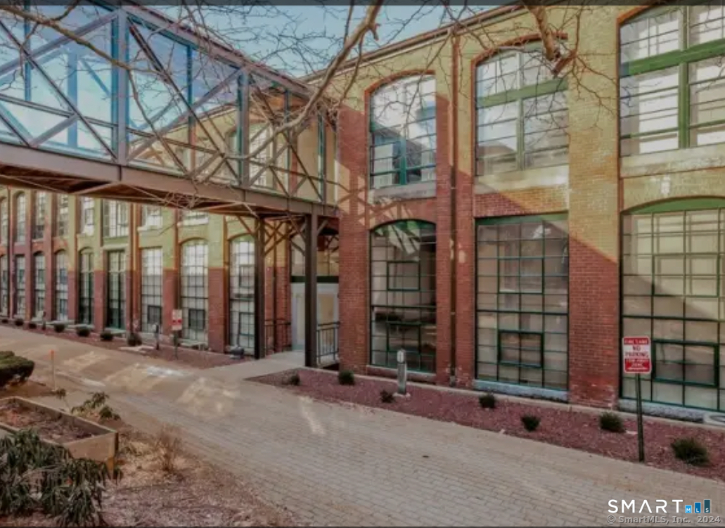 68 Thermos Avenue Norwich CT 06360