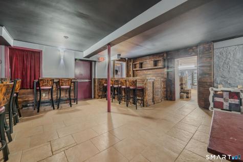 200 Bank Street New London CT 06320