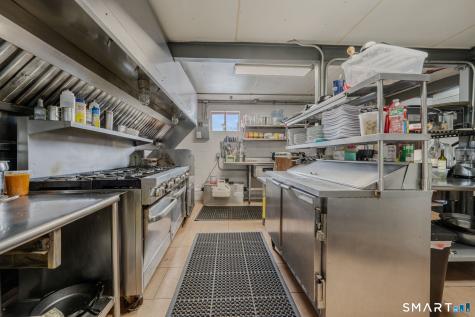 200 Bank Street New London CT 06320