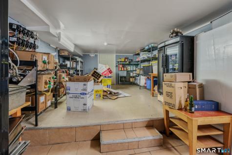 200 Bank Street New London CT 06320