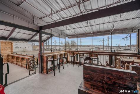 200 Bank Street New London CT 06320