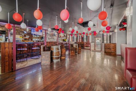 200 Bank Street New London CT 06320