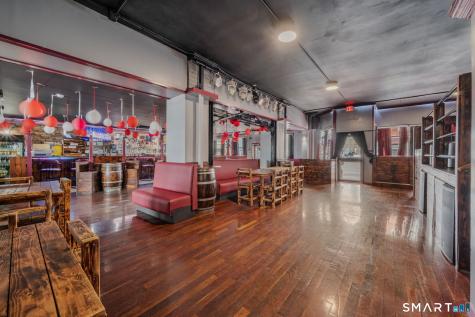 200 Bank Street New London CT 06320