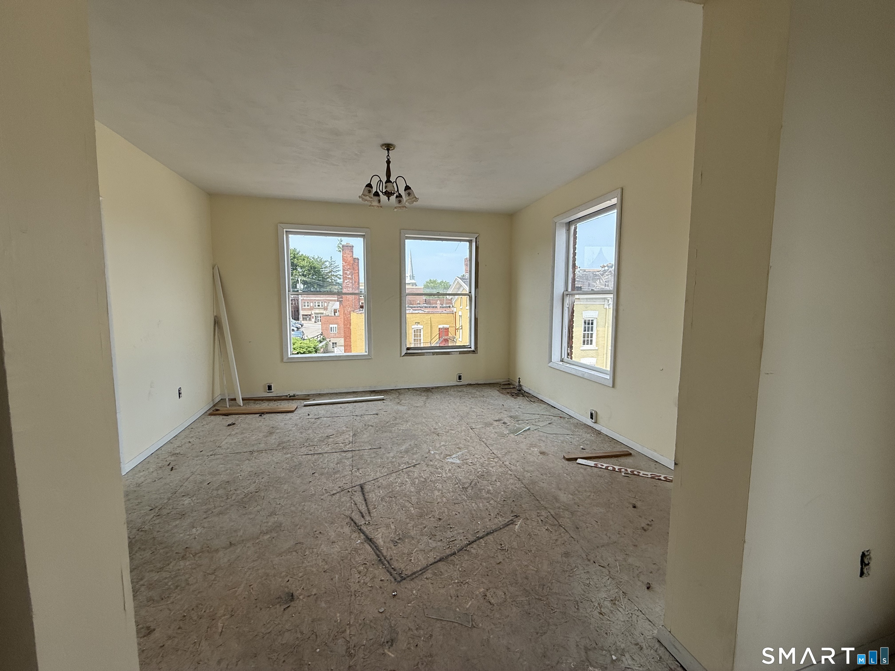 17 Maiden Lane Torrington CT 06790