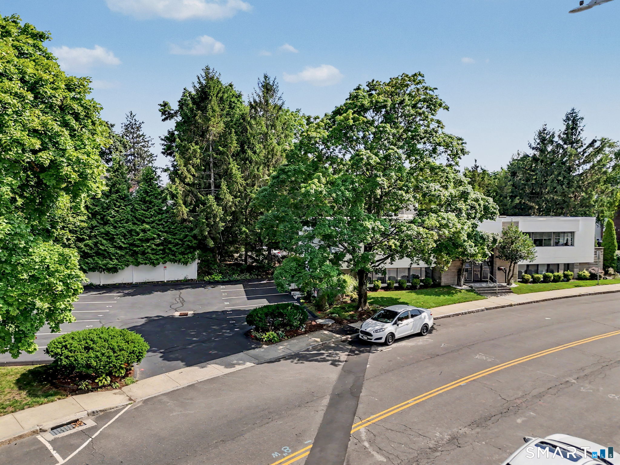 93 Cherry Street New Canaan CT 06840