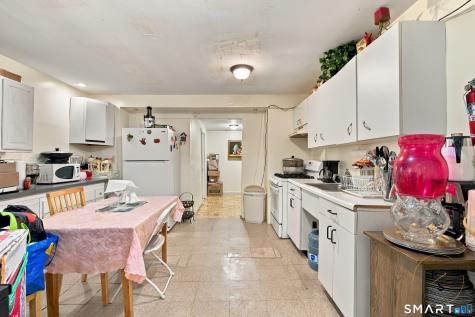 487 Meadow Street Waterbury CT 06702