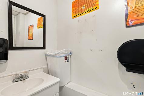 487 Meadow Street Waterbury CT 06702
