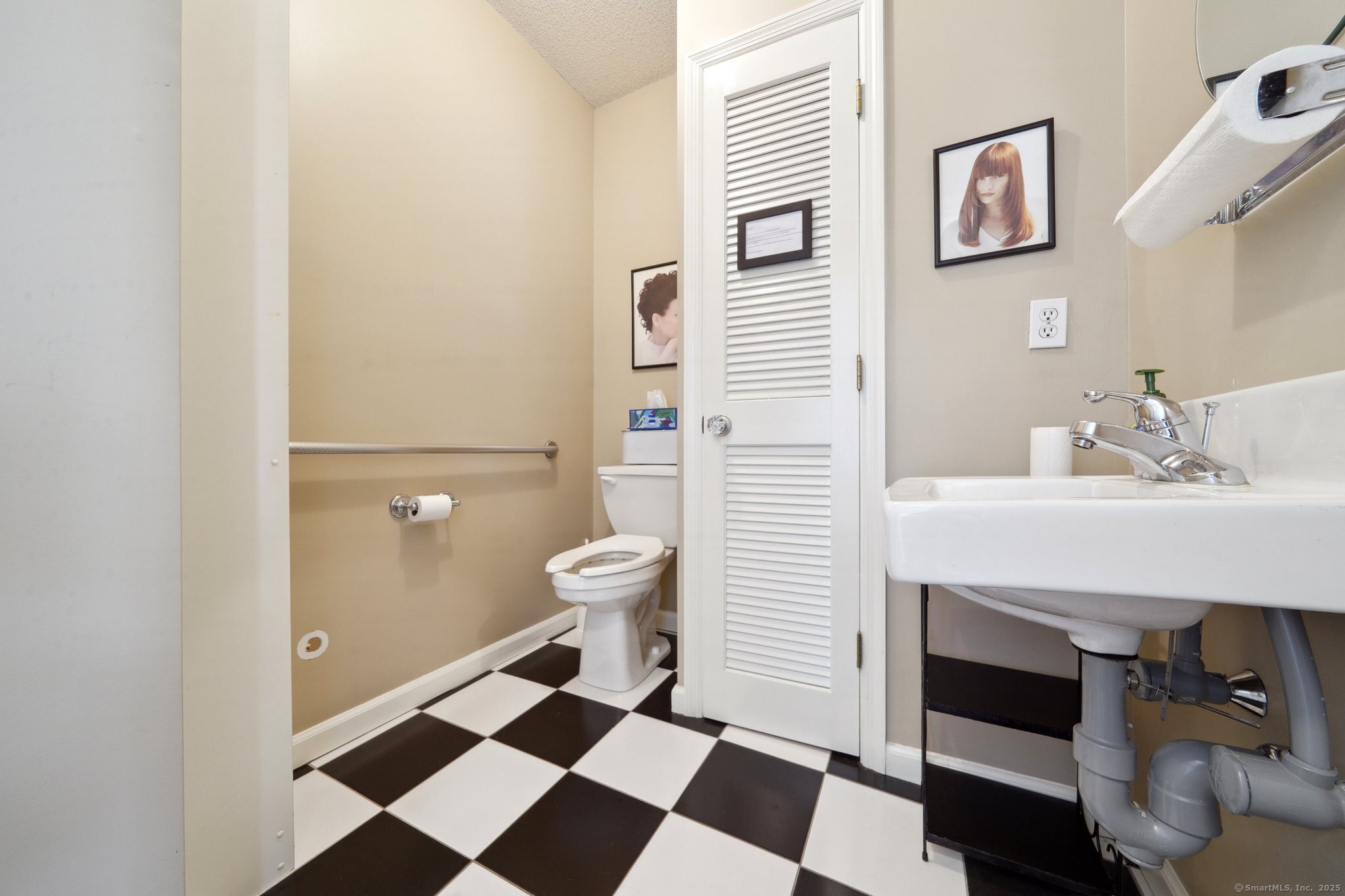 189 East Avenue Norwalk CT 06855