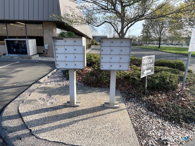 206-208 N Plains Industrial Road Wallingford CT 06492