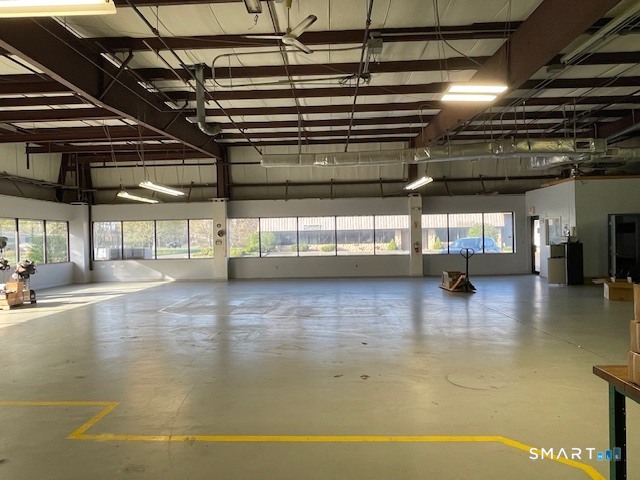 206-208 N Plains Industrial Road Wallingford CT 06492