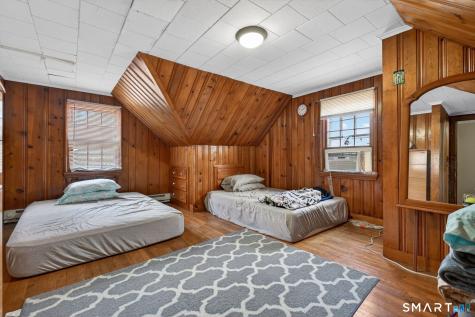 613 Town Street East Haddam CT 06469