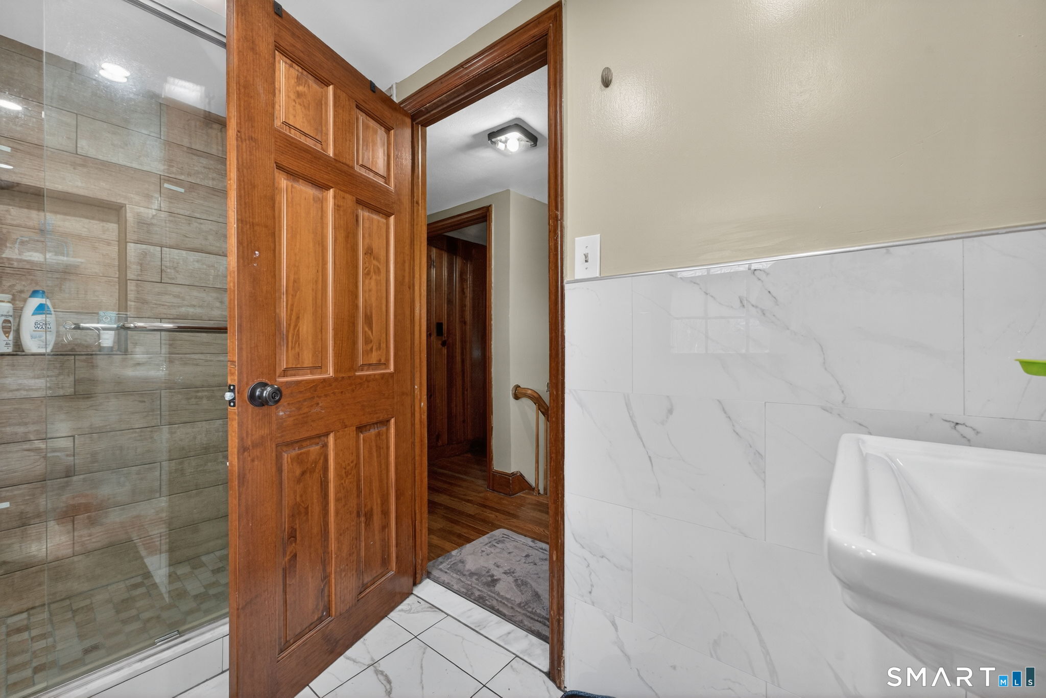 613 Town Street East Haddam CT 06469