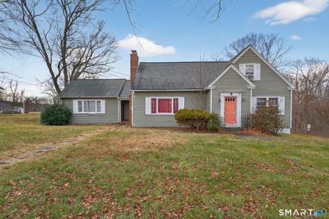 613 Town Street East Haddam CT 06469