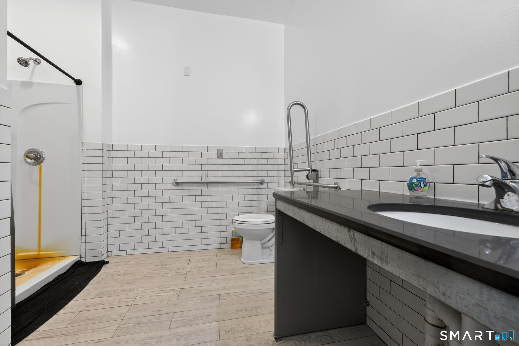 613 Town Street East Haddam CT 06469