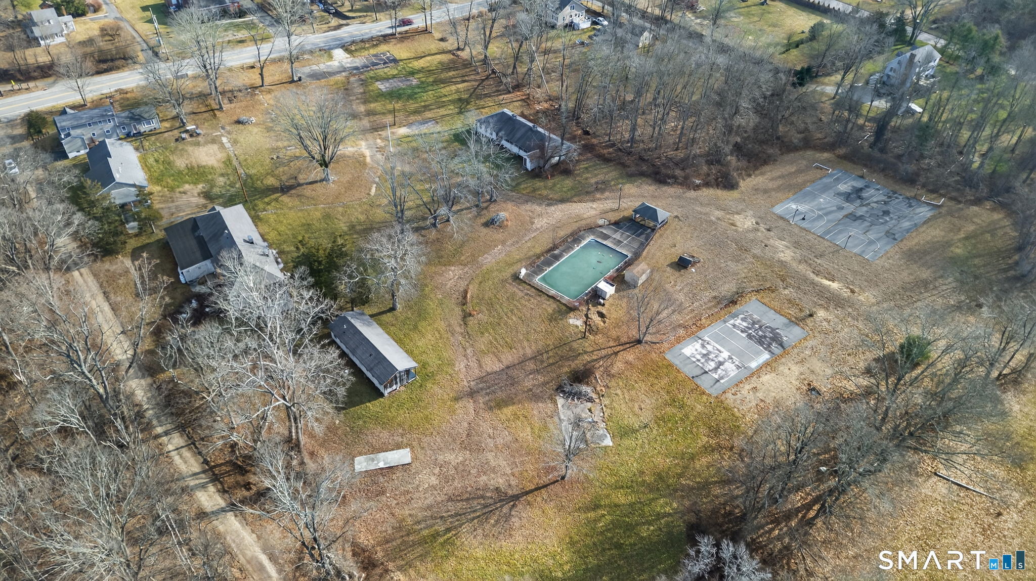 613 Town Street East Haddam CT 06469