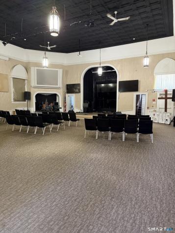 236 Montauk Avenue New London CT 06320
